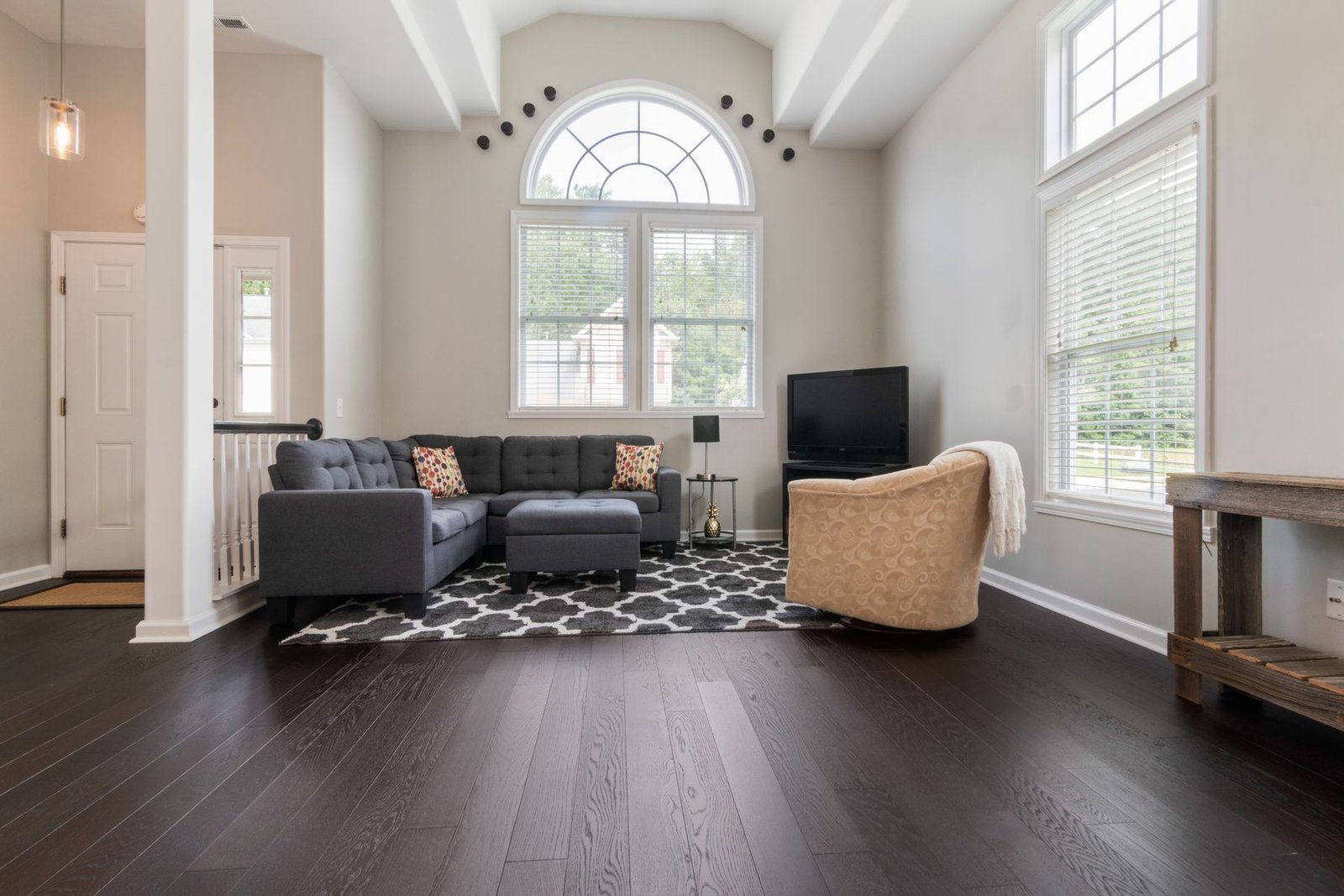 Séjour contemporain lumineux